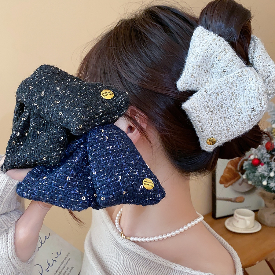 Women'S Winter Accessories Set - Large Size French Fabric Acrylic Shark